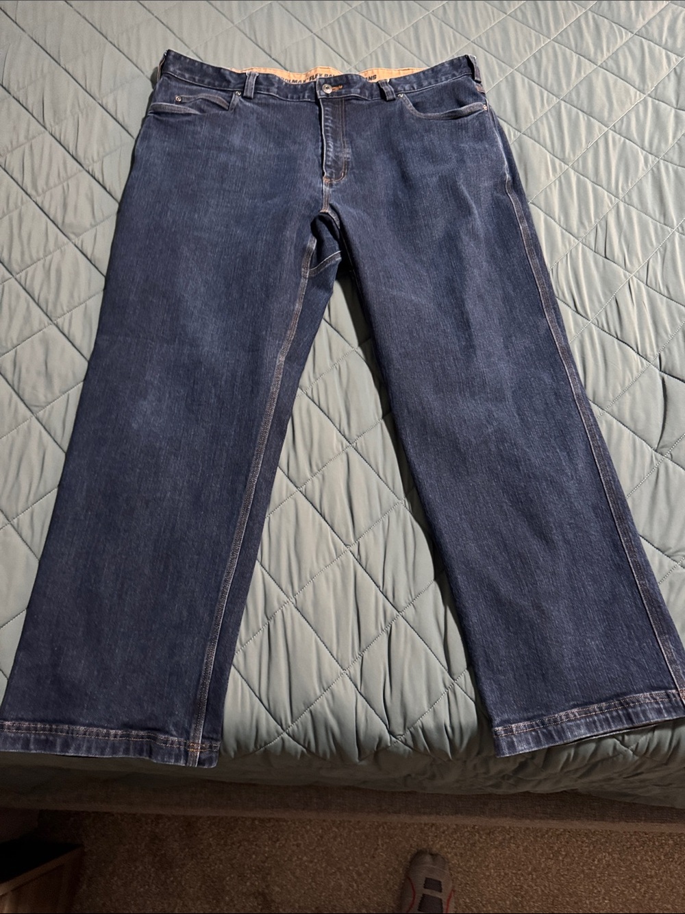 Duluth Trading Co Men’s Relaxed Jeans in Deep Blue Denim